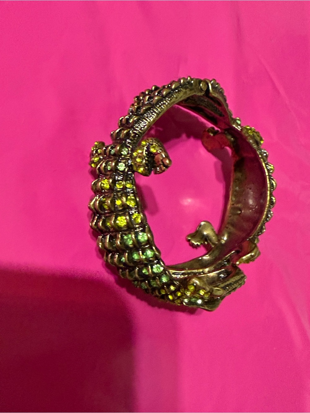 Green Rhinestone Alligator Hinged Bracelet - Picture 7 of 9